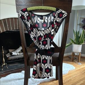 Chic Geometric Blouse with Belt